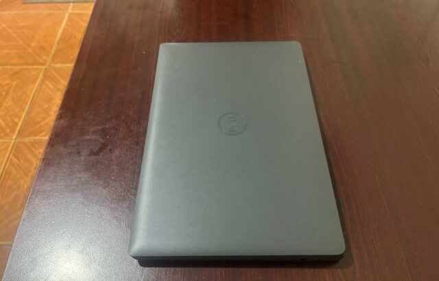 Laptop Dell Latitude i5-13th Gen, Altas Propriedades. Aprecie