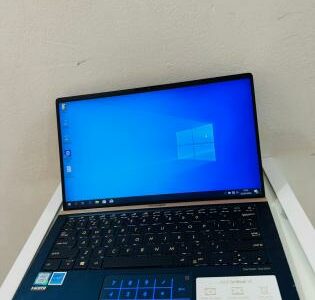 Laptop Asus ZenBook Core i7 16ram 512SsD , 13″