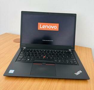 -Lenovo ThinkPad T480S Touchscreen  -Intel Core i5-8250U 2.50 GHZ 8TH Gen (8 CPCs) -8GB DDR4 SDRAM  -256  GB SSD Ultra fast NVME  -14 polegadas  USB 3