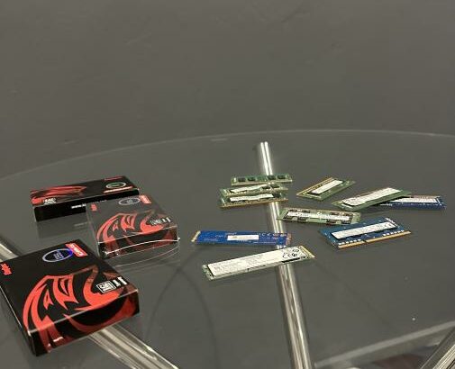 ✅02 SSD SATA 2.5  Marca Crucial & Lexar 1TB Preço Unitário :5.900.00MT ✅SSD 256 GB NVME preço :2.900.00MT ✅02 Unts SSD 128 GB NVME PREÇO Unitario : 1.