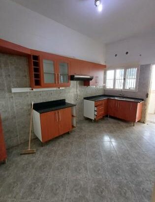 Vende se apartamento luxuoso e espaçoso tipo 2 no bairro alto mae avenida josina machel