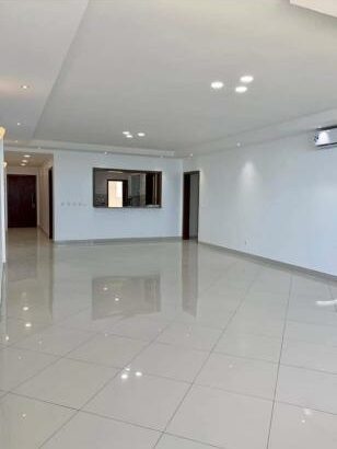 vende-se  arrendo apartamento tp4 no maputo beach