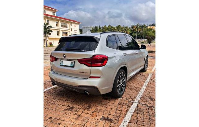 BMW X3 X Drive – comprada na Ronil 0 km