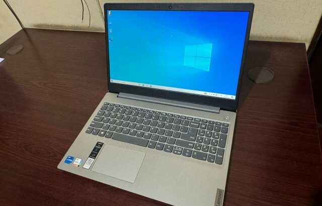 Laptop Lenovo IdeaPad i5-11th Gen. Novinha