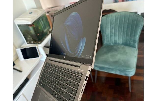 HP ZBook 15, G7 Mobile Workstation, Core i5, 10 Geração