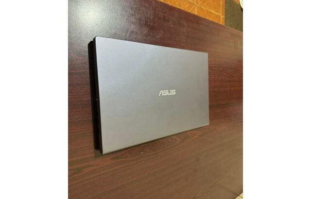 Laptop Asus VivoBook Intel Celeron.