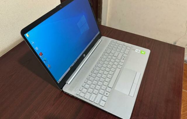 Laptop HP i5-10th Gen. Com Gráfica Nvidia 2Gbs DDR 5 Dedicada