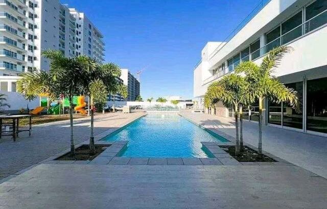 Vende-se Luxuoso Apartamento T3 no condomínio 4Life na costa do sol