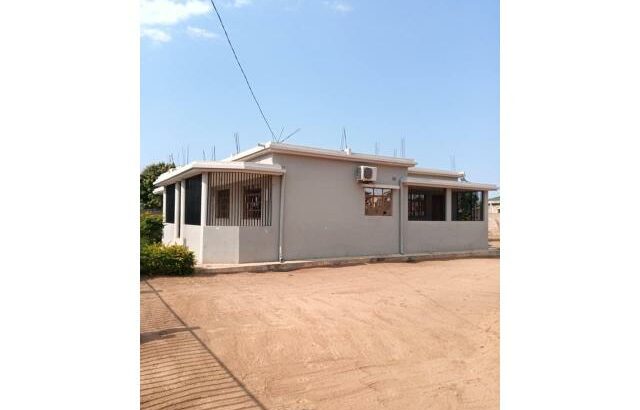 Vende-se Moradia T3 No Kongolote