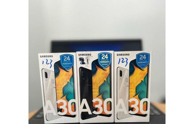 Samsung A30 4/64GB na caixa selados  Promoção