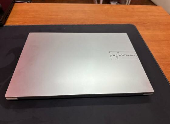 Asus VivoBook 16 OLED AMD Ryzen 5 7530U 16GB RAM 1TB SSD