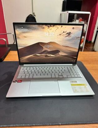 Asus VivoBook 16 OLED AMD Ryzen 5 7530U 16GB RAM 1TB SSD