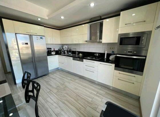 Vende-se apartamento, tipo3 no bairro da Polana condomínio Deco Residence