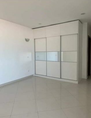 arrendo apartamento tp4 na marginal