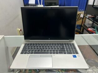 Hp Elitebook 850 G8 15.6” i5 11th 16GB RAM 256GB SSD