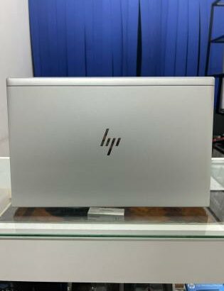 Hp Elitebook 850 G8 15.6” i5 11th 16GB RAM 256GB SSD