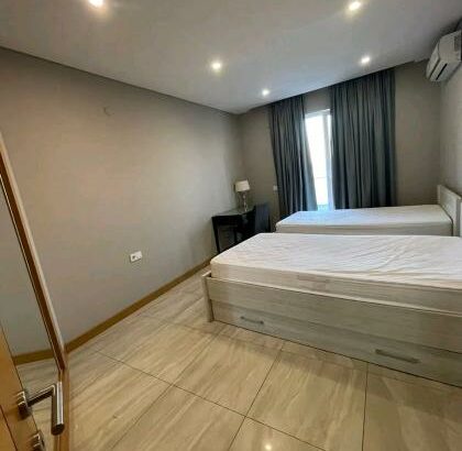 Arrenda-se este excelente apartamento, tipo2 no bairro da costa do sol Av. Marginal