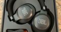 JBL Live 660nc ( headphones selados )