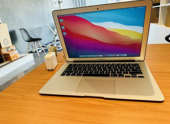 promoção :Mac Book Air 2013 Limpinho como Novo Core I5 4 GB Ram 128 GB SSD 14 Polegadas Teclado luminoso com carregador Preço :24.700.00MT