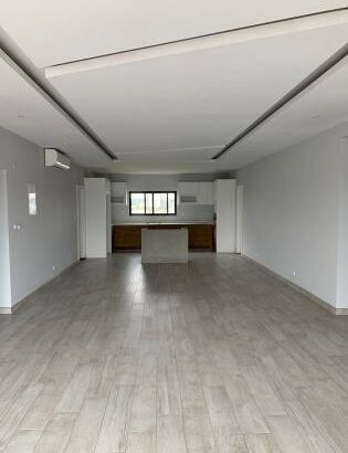 Vende-se apartamento, tipo3 no bairro da costa do sol Dona Alice