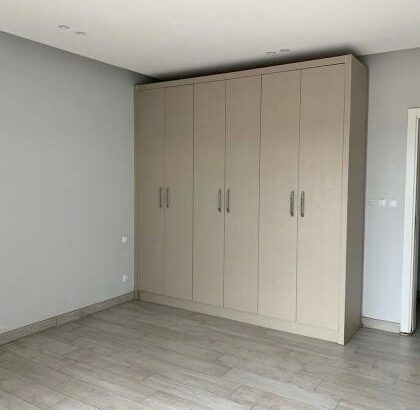 Vende-se apartamento, tipo3 no bairro da costa do sol Dona Alice