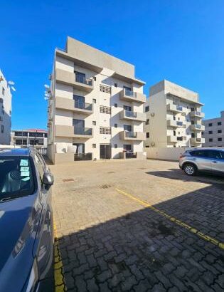 Vende-se apartamento, tipo3 no bairro da costa do sol continuidade do triunfo 2