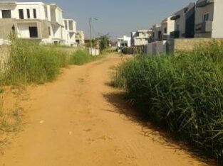 Trespasse dessa bela propriedade, com uma área de 20/30m no bairro da costa do sol continuidade do triunfo 2