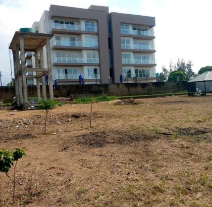 Trespasse de Propriedades ligadas, cada propriedade com 17/30m no bairro de laulane muito próximo a Zona da Dona Alice