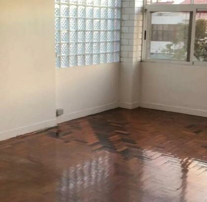 Vende-se está Geminada, tipo3 no bairro da Sommershield 1