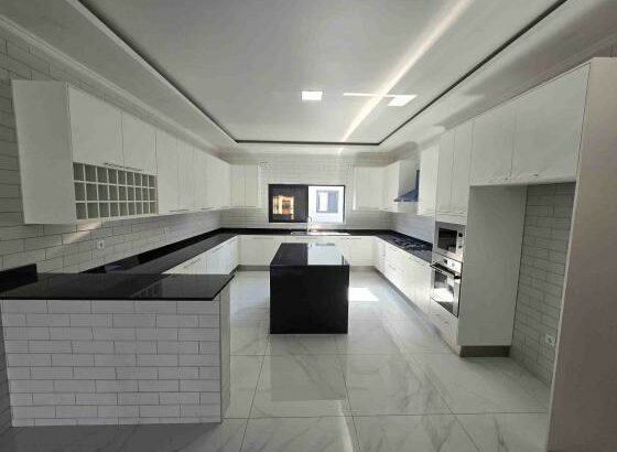 Vende-se Vivenda na Matola Cidade