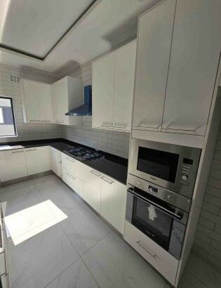 Vende-se Vivenda na Matola Cidade