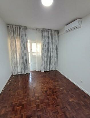 Arrenda se apartamento novo Remodelado tipo 2 no bairro polana cimento prédio das torres vermelhas