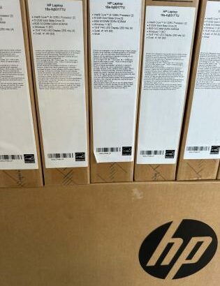 HP 15s-fq5340TU Core I3-1215 8GB 256GB SSD SELADOS