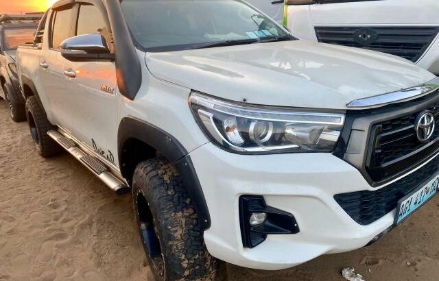 Toyota Hilux GD6 Dakar