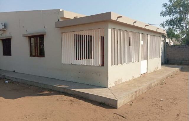 Arenda se boa casa tp2 pronta habitar de luxo em Tchumene