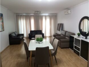 Arrenda-se Belíssimo Apartamento Mobilado no Joss village