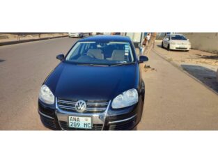 Vendo Volkswagen Jetta 2008