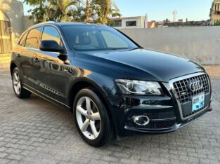 Vende-se Audi Q5 2012 recém importado