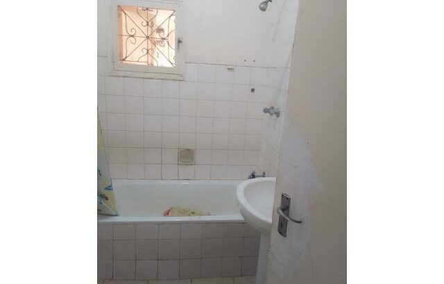 Arenda se boa casa tp3 na matola fomento a 1 minuto da estrada principal