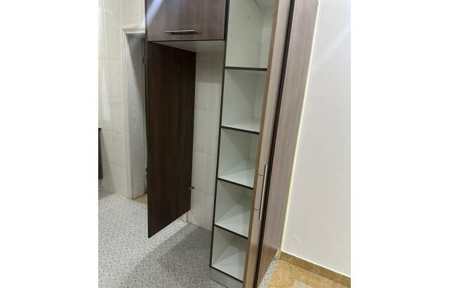 Arenda se Lindo apartamento tp3 de luxo dentro do condominio Quins village