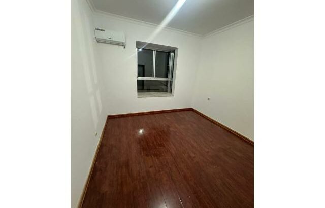 Arenda se Lindo apartamento tp3 de luxo dentro do condominio Quins village