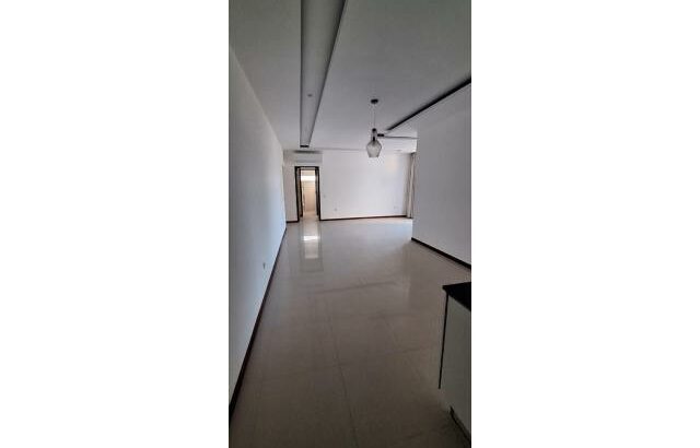 ARRENDAMENTO EXCELENTE APARTAMENTO T3 FENTRO DE UM CONDOMÍNIO NO TRIUNFO PROXIMO DO VILLA SOL