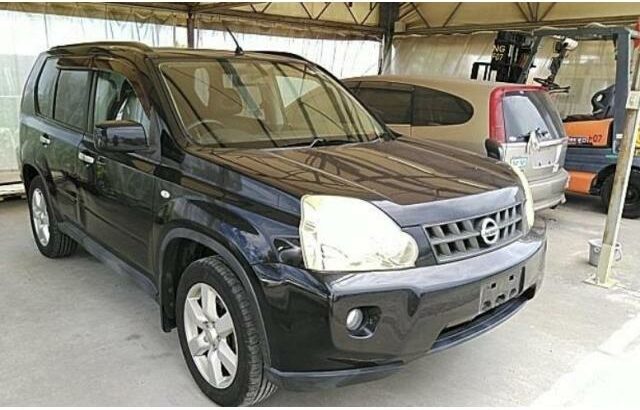 NISSAN XTRAIL EM JAPAO