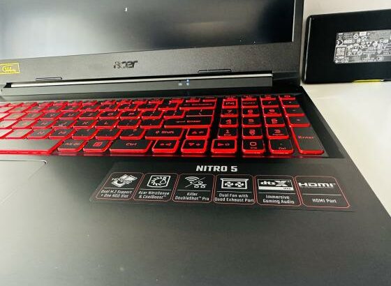 Acer Nitro 5 Gaming Machine Semi Novo  11TH Generation Concebido para Programas de Alto Nível de Rendimento Aproveiteeeeee  intel core i5-11400H 11 th