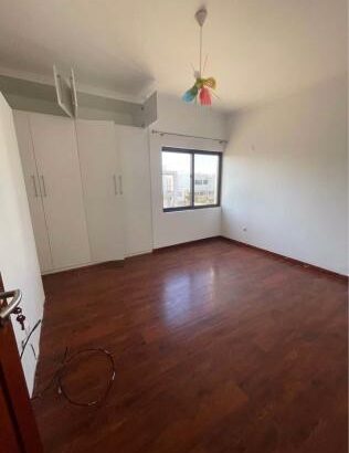 Arrenda-se Moradia Tipo 3 na Dona Alice