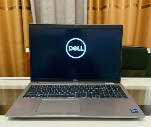 Dell Latitude 5520 15.6” i5 11th 8GB RAM 256GB SSD