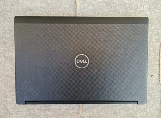 Dell Precision 7530 VR Ready Mobile Workstation i7 8th 16GB RAM 256GB SSD+1TB HDD