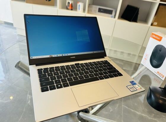 Entregas Gratuitas  para Maputo e Matola  Huawei D14 ,Ultrabook Machine 11 TH Gen Limpinho  Intel Core i5-1135G7,2.40 GHZ (8 CPUS)8 GB  DDR4 SDRAM,512