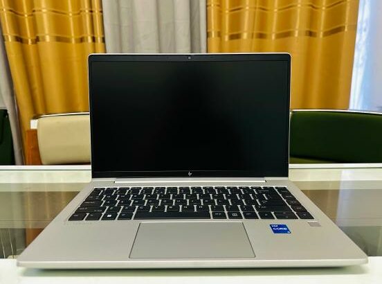 Hp Probook 440 G8 14” i7 11th 16GB RAM 1TB SSD