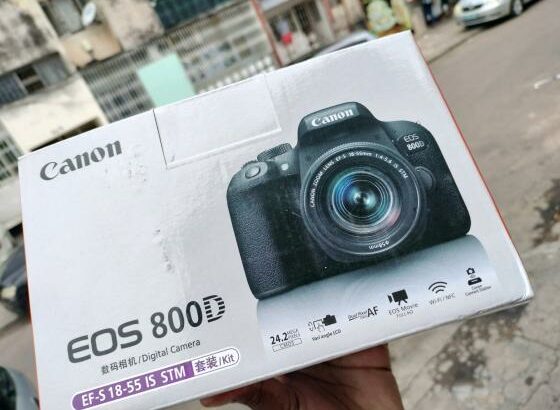 Canon EOS 800D selada